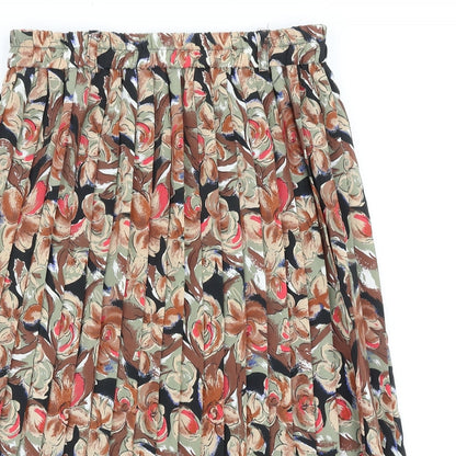 Womens UK Size 30 in Preworn Pleated  Skirt