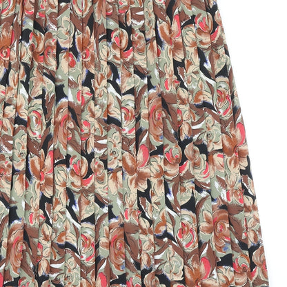 Womens UK Size 30 in Preworn Pleated  Skirt
