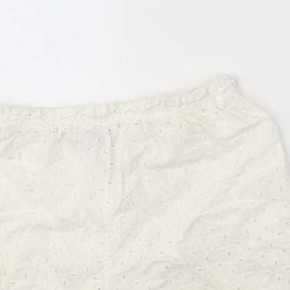 Boohoo Womens White 100% Cotton Bermuda Shorts Size 12 Regular Pull On - Broderie Anglaise