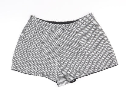 Miss Selfridge Womens Black Geometric Polyester Hot Pants Shorts Size 10 Regular Zip