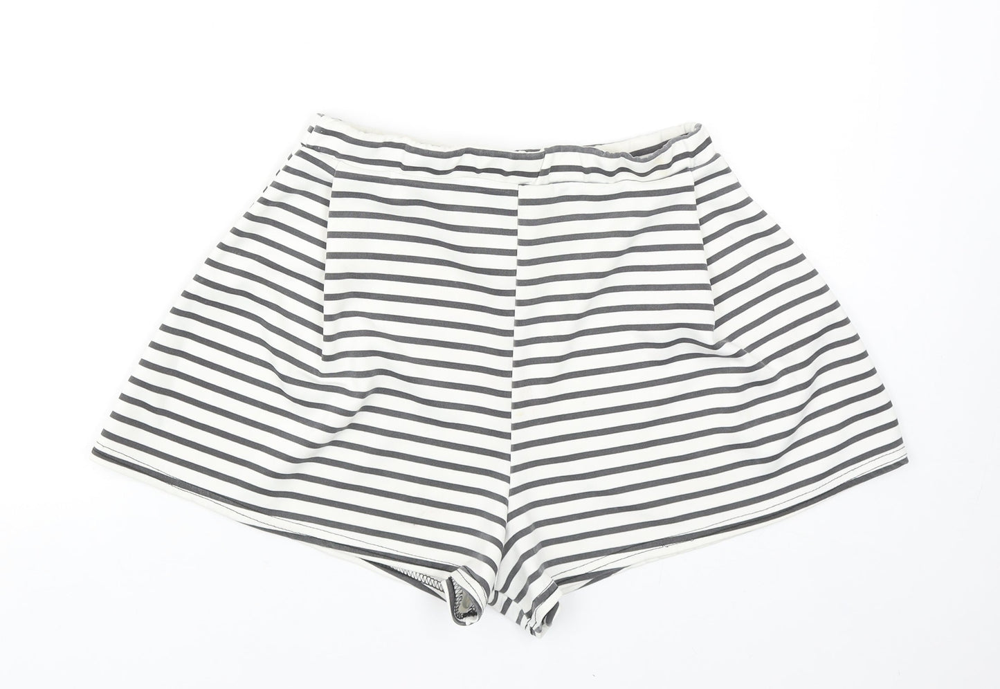 Womens UK Size 14 Boohoo Regular Fit Hot Pants Shorts