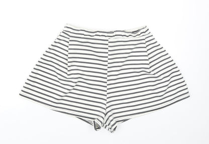 Womens UK Size 14 Boohoo Regular Fit Hot Pants Shorts