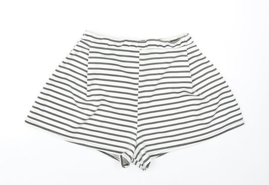 Boohoo Womens White Striped Polyacrylate Fibre Hot Pants Shorts Size 14 Regular Pull On