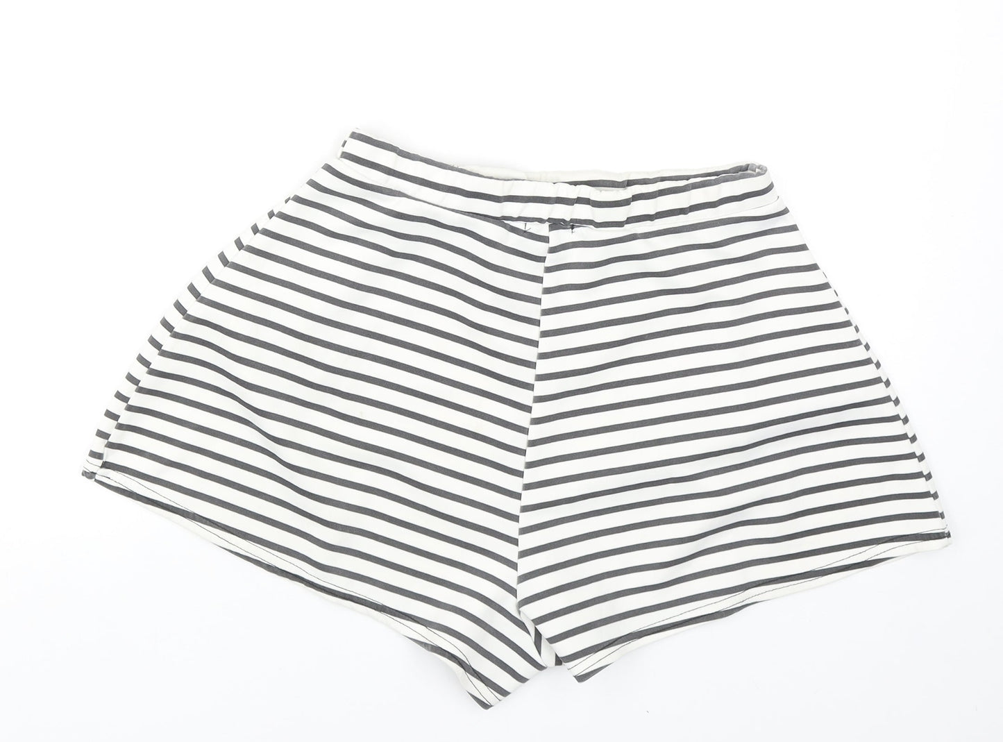 Womens UK Size 14 Boohoo Regular Fit Hot Pants Shorts