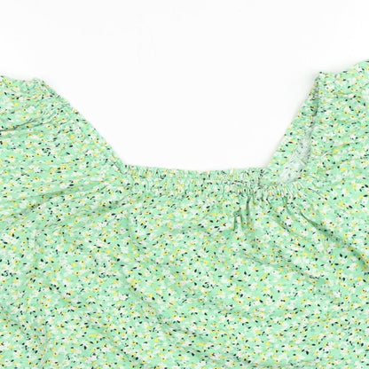 Womens UK Size 16 Marks and Spencer Green Cropped Blouse