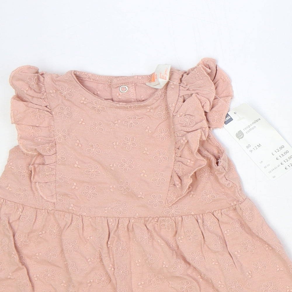 HEMA Girls Pink Floral Cotton Shift Size 9-12 Months Round Neck Snap