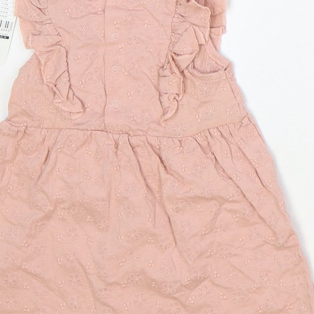 HEMA Girls Pink Floral Cotton Shift Size 9-12 Months Round Neck Snap