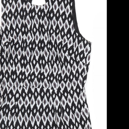 Sugarhill Boutique Womens Black Geometric Polyester A-Line Size XL Round Neck Zip