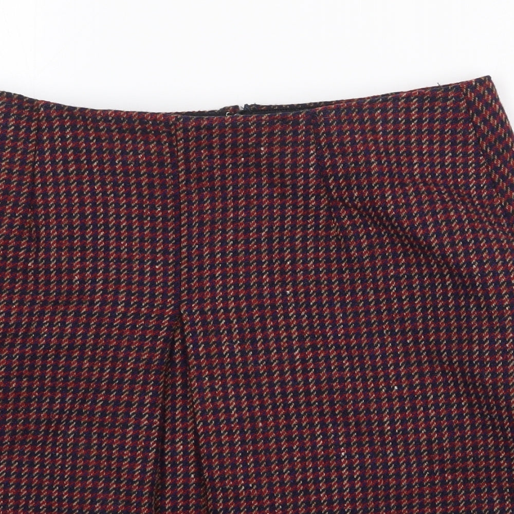 Womens UK Size 28 in Preworn Mini  Skirt