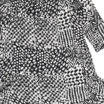 Izabel London Womens Black Geometric Viscose Shift Size 10 Scoop Neck Pullover