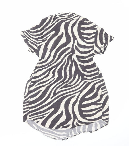 H&M Womens Black Animal Print Viscose Mini Size S V-Neck Pullover - Zebra Print