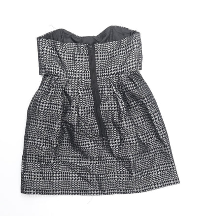 Preworn Womens Black Plaid Cotton Mini Size 10 Off the Shoulder Zip