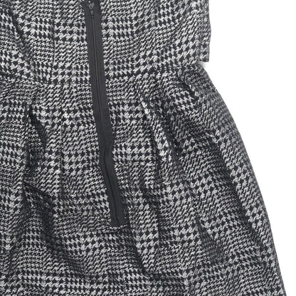 Preworn Womens Black Plaid Cotton Mini Size 10 Off the Shoulder Zip