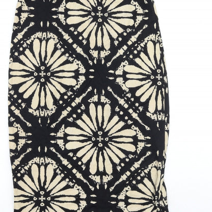 Womens UK Size 25 in Preworn Straight & Pencil  Skirt