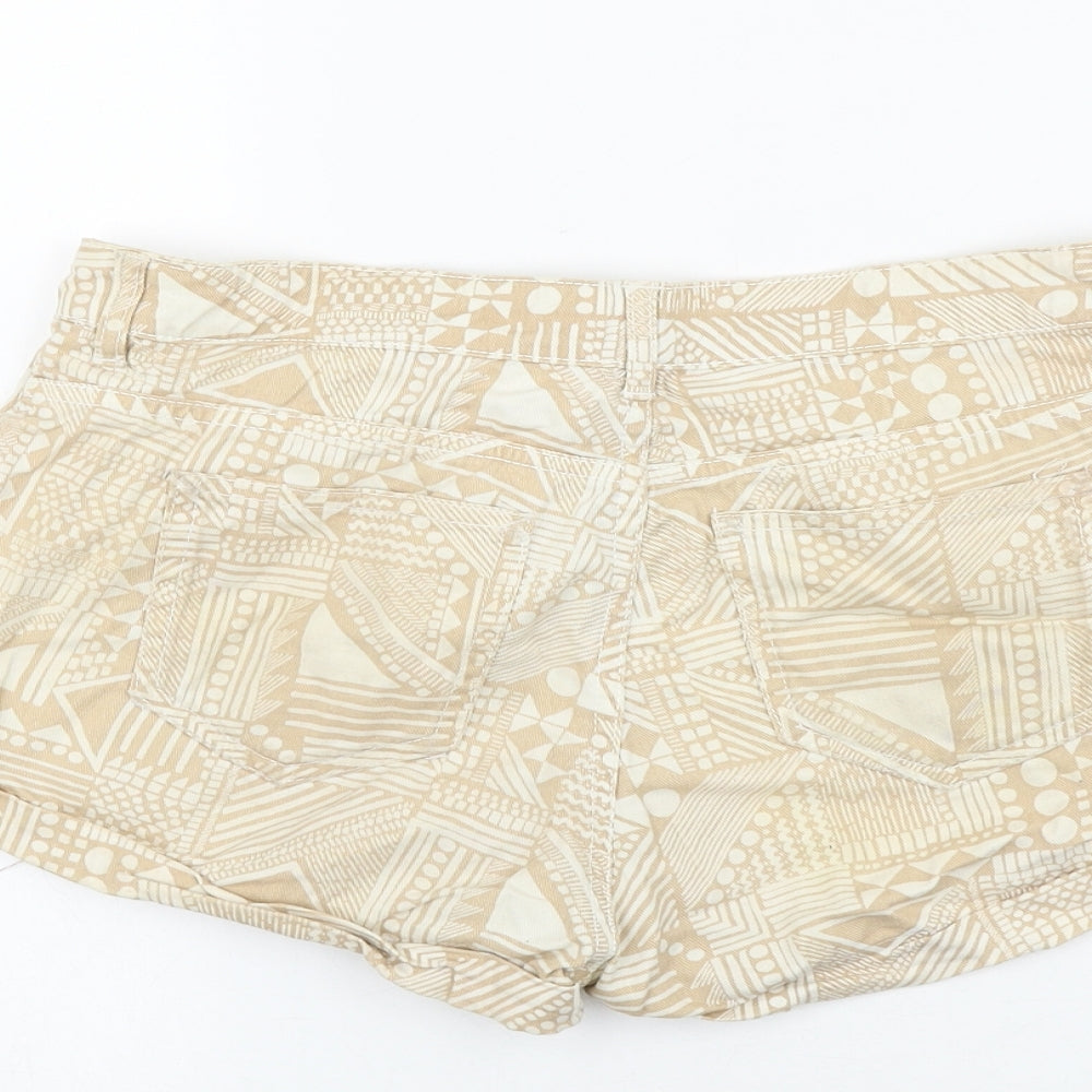 H&M Womens Beige Geometric Cotton Boyfriend Shorts Size 6 Regular Zip