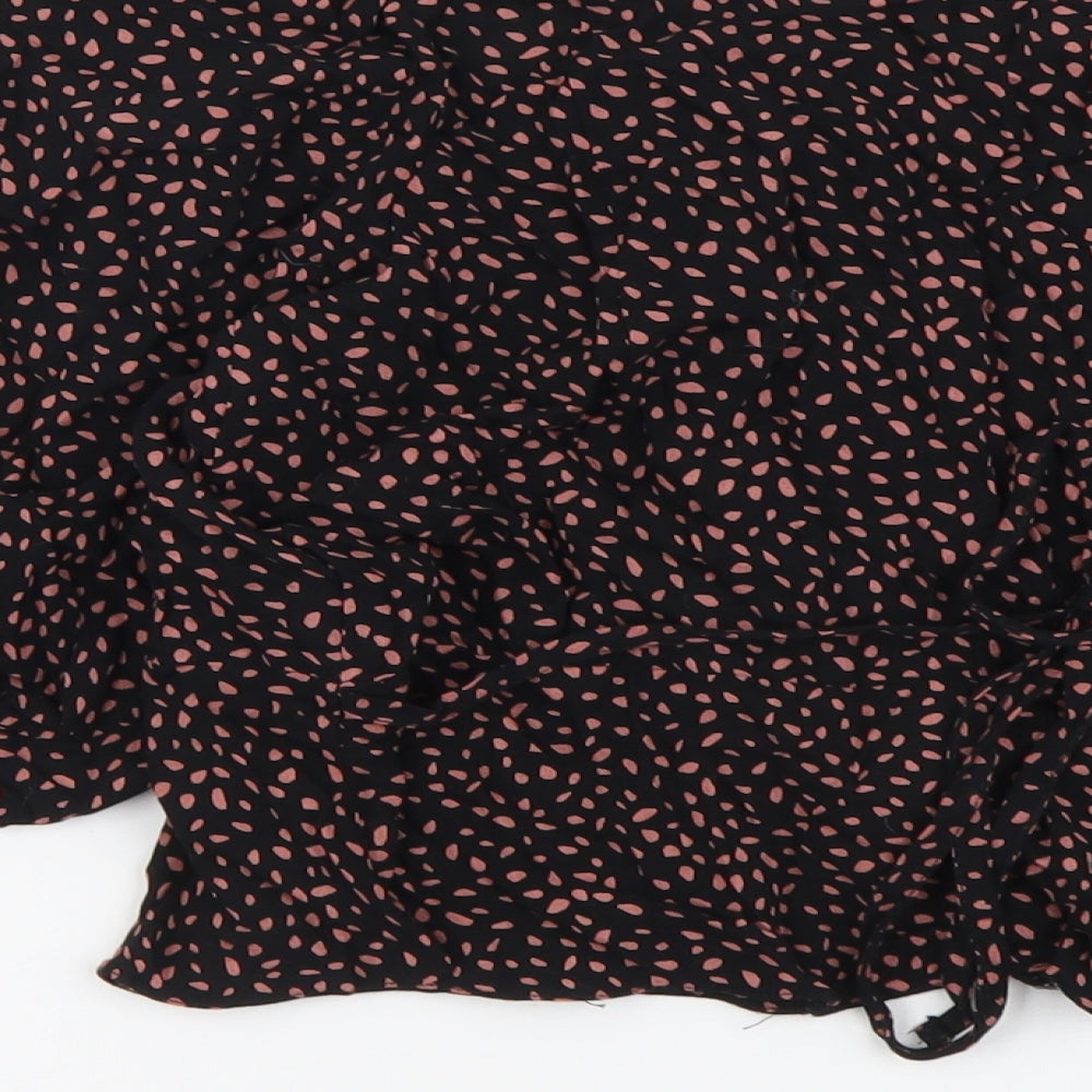 Womens UK Size 10 New Look Black Cropped Blouse