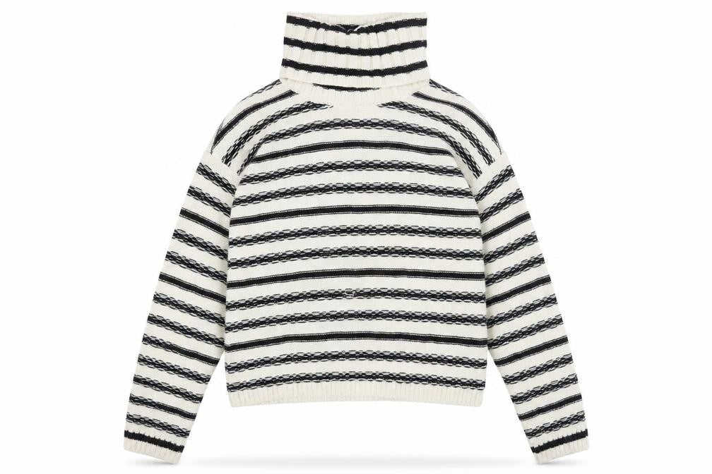 Womens UK Size S H&M White Pullover Jumper
