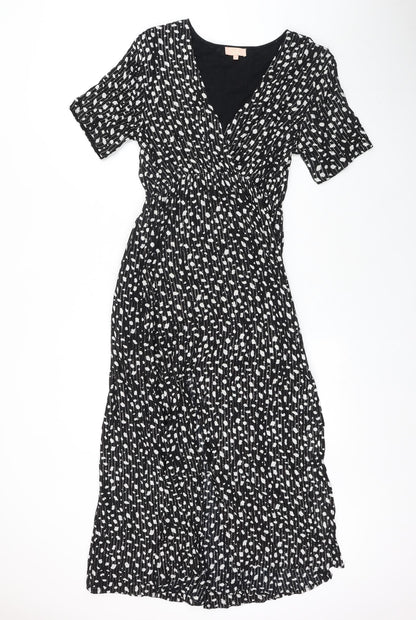 Goa Womens Black Geometric Polyester Fit & Flare Size S V-Neck Pullover