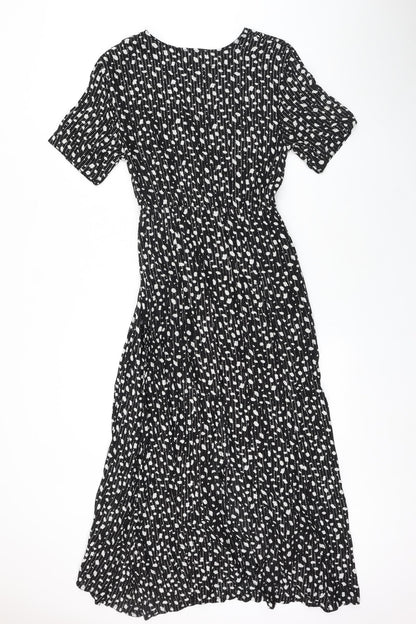Goa Womens Black Geometric Polyester Fit & Flare Size S V-Neck Pullover