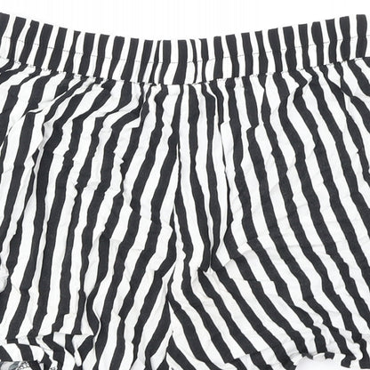 H&M Womens Black Striped Viscose Basic Shorts Size 6 Regular