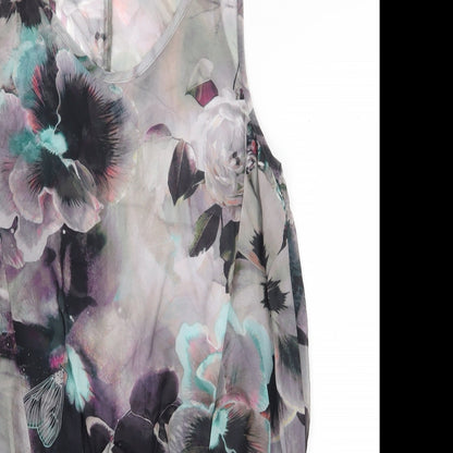 Close-up detail of Myrine women’s green floral polyester shift, size 2XL, round neck pullover