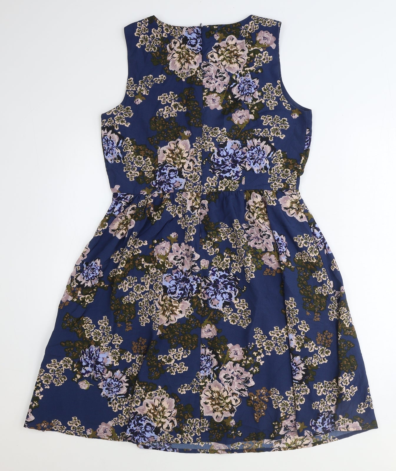 Pieces Womens Blue Floral Polyester Trapeze & Swing Size L Round Neck Zip
