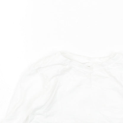 Studio Girls White Cotton Basic T-Shirt Size 3-4 Years Round Neck Pullover