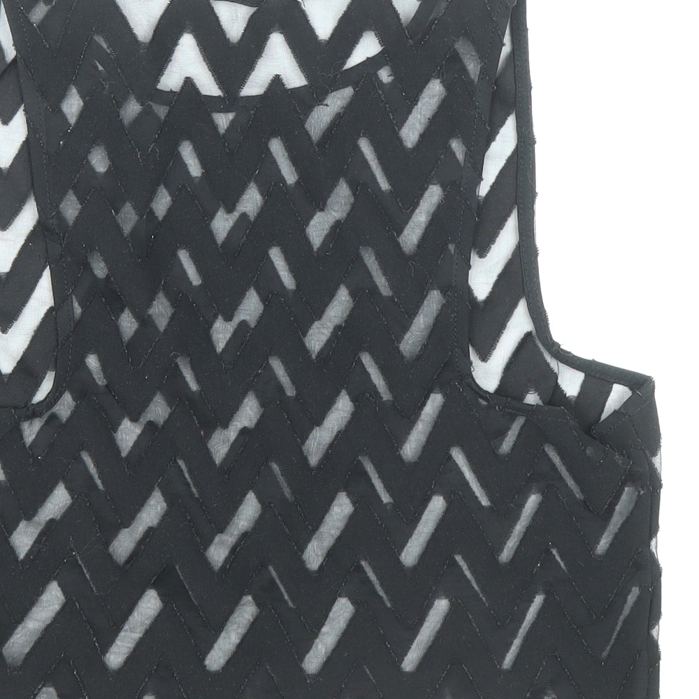 Preworn Womens Black Geometric Viscose Cropped Tank Size M Round Neck