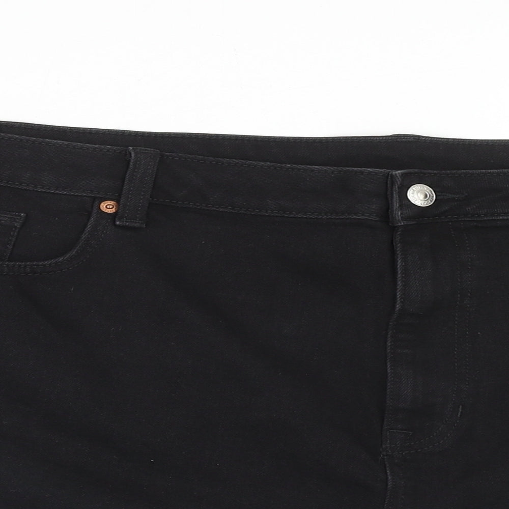Marks and Spencer Womens Black Cotton Mom Shorts Size 24 Regular Zip