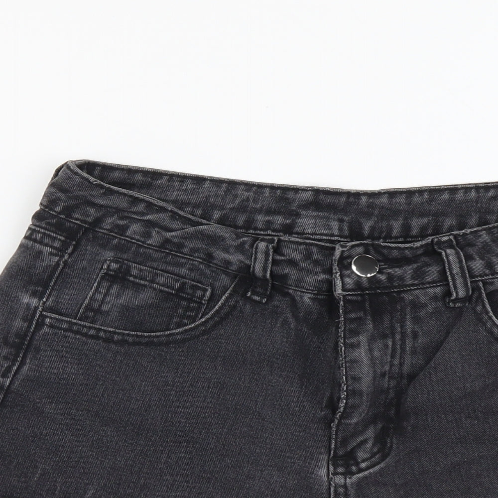 SheIn Womens Black Cotton Cut-Off Shorts Size M L3 in Regular Button