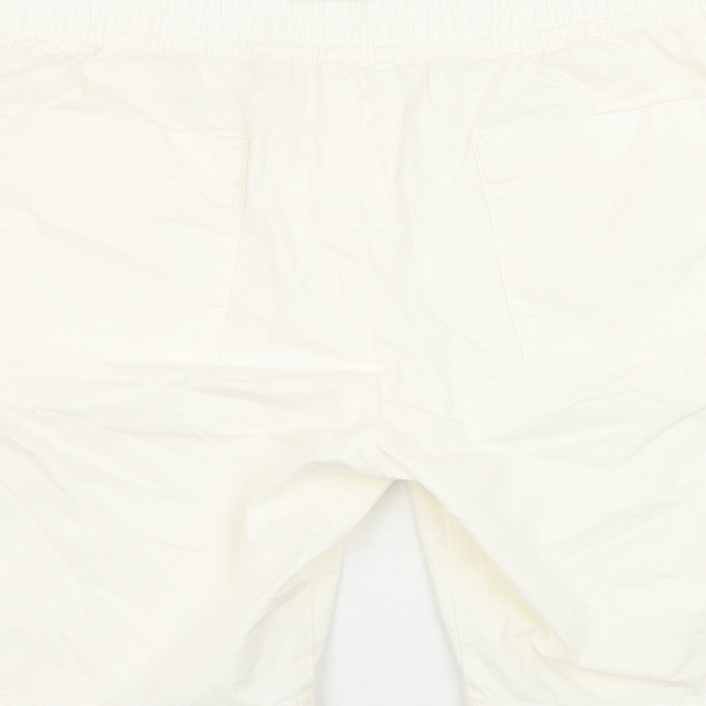 Marks and Spencer Womens White Cotton Chino Shorts Size 2XL Regular Zip