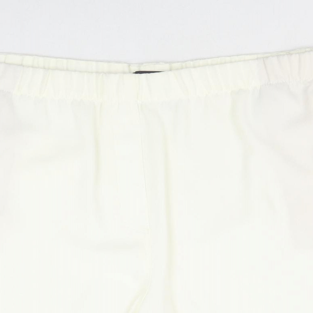 Marks and Spencer Womens Ivory Polyester Sweat Shorts Size 20 Regular Pull On