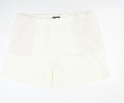 Marks and Spencer Womens Ivory Polyester Sweat Shorts Size 24 Regular Zip