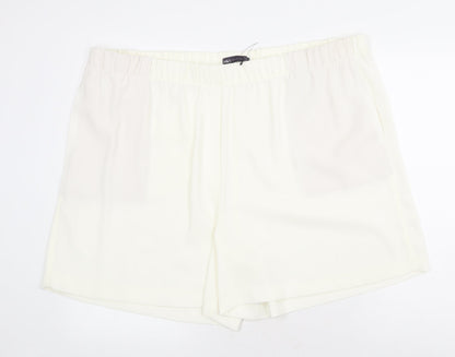 Marks and Spencer Womens White Polyester Basic Shorts Size 24 Regular Pull On