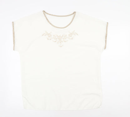 Preworn Womens White Polyester Basic T-Shirt Size 14 Round Neck