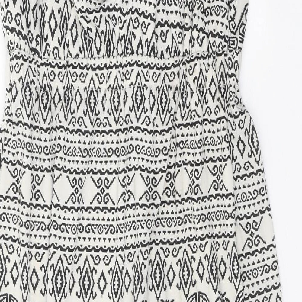 Amber Krystal Womens White Geometric Polyester Fit & Flare Size M Halter Tie