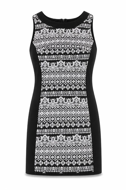 Preworn Womens Black Geometric Polyester A-Line Size 6 Round Neck Zip