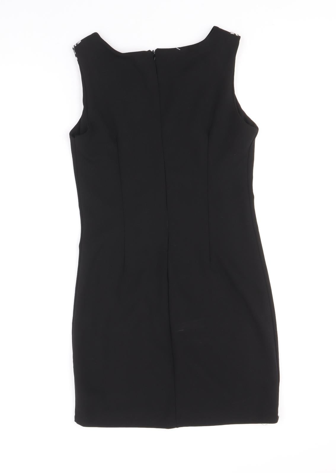 Preworn Womens Black Geometric Polyester A-Line Size 6 Round Neck Zip