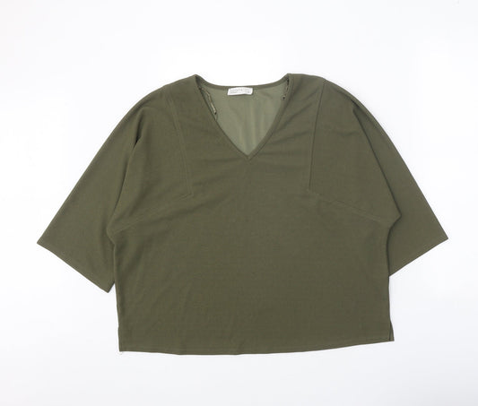 Papaya Womens Green Polyester Cropped T-Shirt Size 12 V-Neck