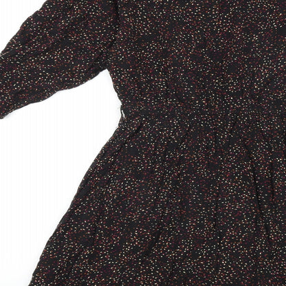 New Look Womens Black Geometric Viscose Fit & Flare Size 10 Round Neck Button