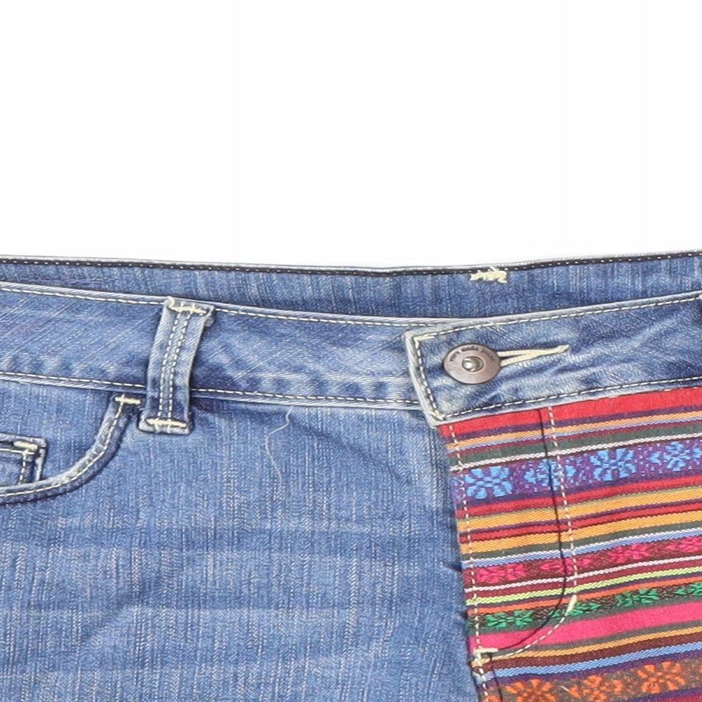 VERO MODA Womens Blue Geometric Cotton Cut-Off Shorts Size 30 L3 in Regular Zip