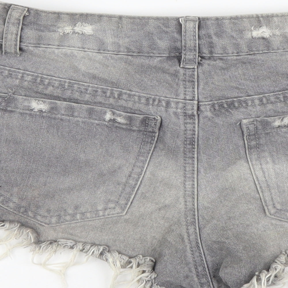 Denim & Co. Womens Grey Cotton Hot Pants Shorts Size 6 L3 in Regular Button - Distressed