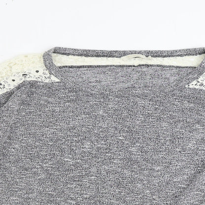 Close-up detail of Ged London women’s grey round neck polyester jumper, size S, pullover