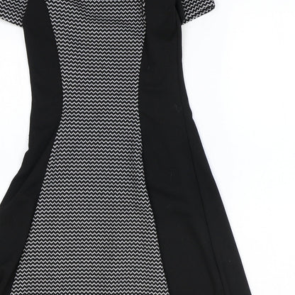 Divided by H&M Womens Black Geometric Polyester A-Line Size 8 Scoop Neck Pullover