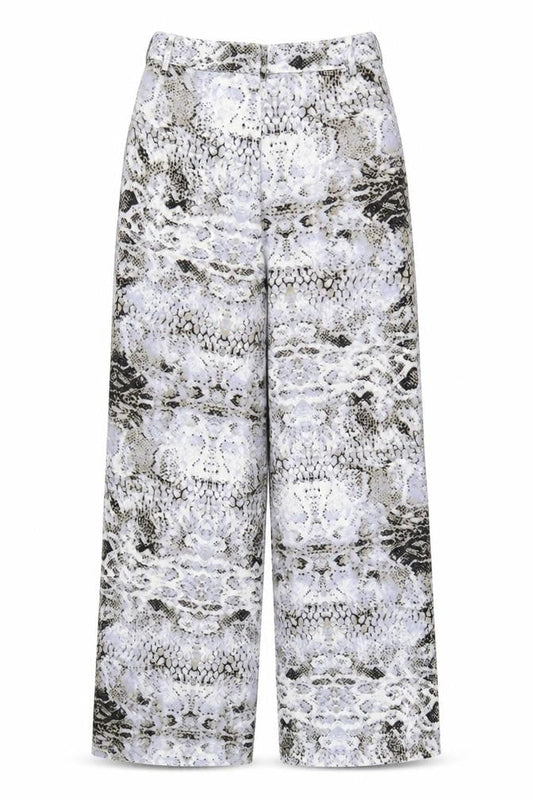 Womens UK Size 8 Boohoo Regular Fit  Grey Trousers