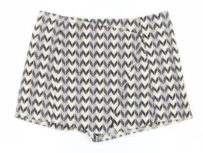 Topshop Womens Black Geometric Polyester Basic Shorts Size 14 Regular Zip