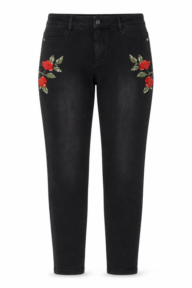 Womens UK Size 30 in find. Regular Fit Skinny Black Jeans