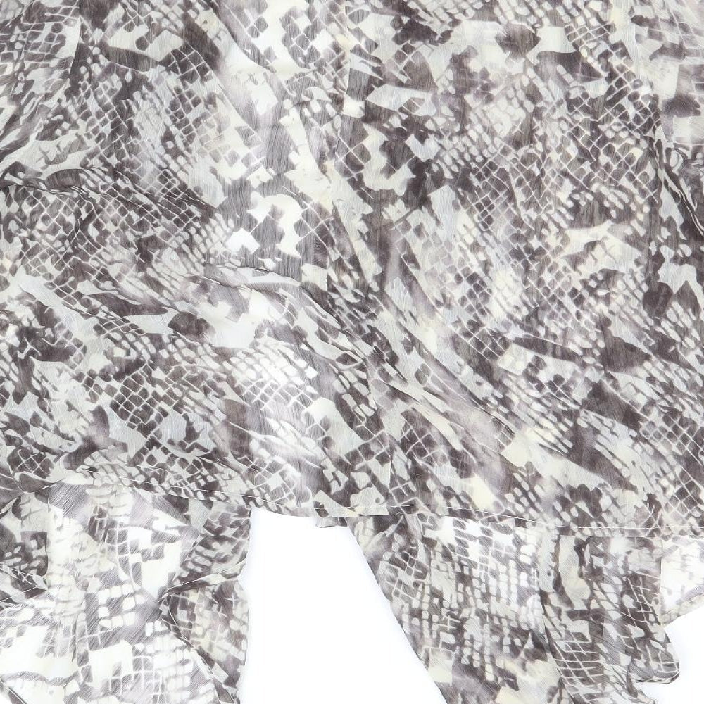 Boohoo Womens Brown Geometric Polyester Basic Blouse Size 10 V-Neck