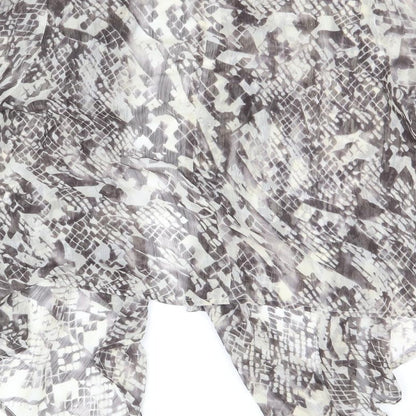 Boohoo Womens Brown Geometric Polyester Basic Blouse Size 10 V-Neck