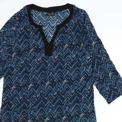 Celebs Womens Blue Geometric Cotton A-Line Size 10 V-Neck Pullover